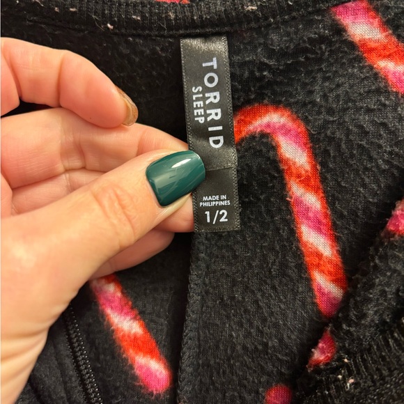 Torrid Size 1/2 Black Fleece Onesie with Candy Cane Hearts - Picture 3 of 4